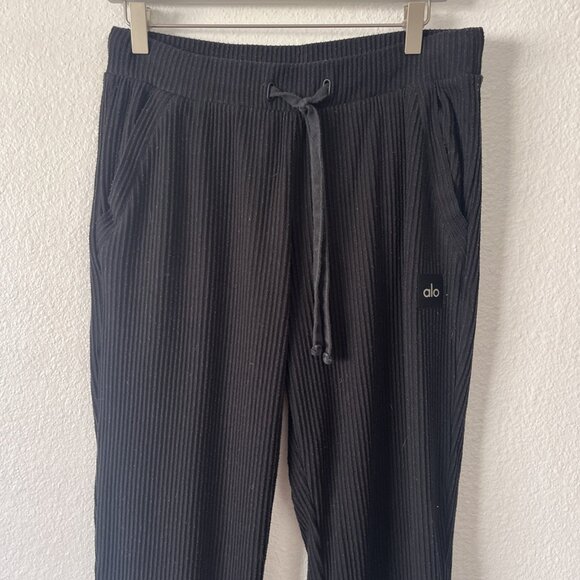 Alo Yoga Sweatpants Adult Medium Black Ribbed Cotton Tapered Unisex See Msmts - Picture 2 of 10